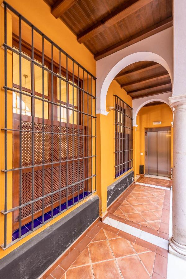 Palacios Malaver Seville